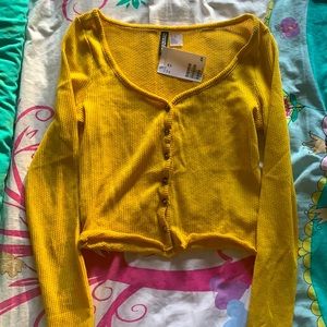 Brand New H&M Short cardigan
